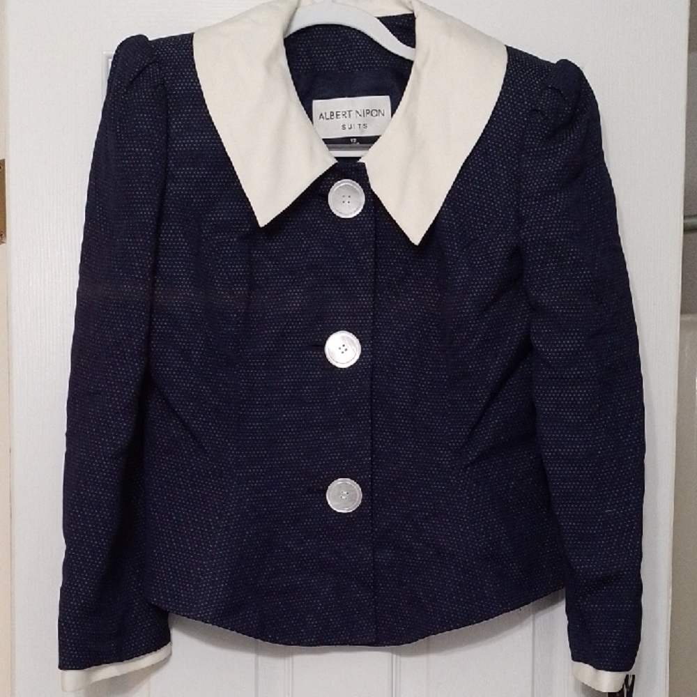 Albert Nipon Elegant Blazer